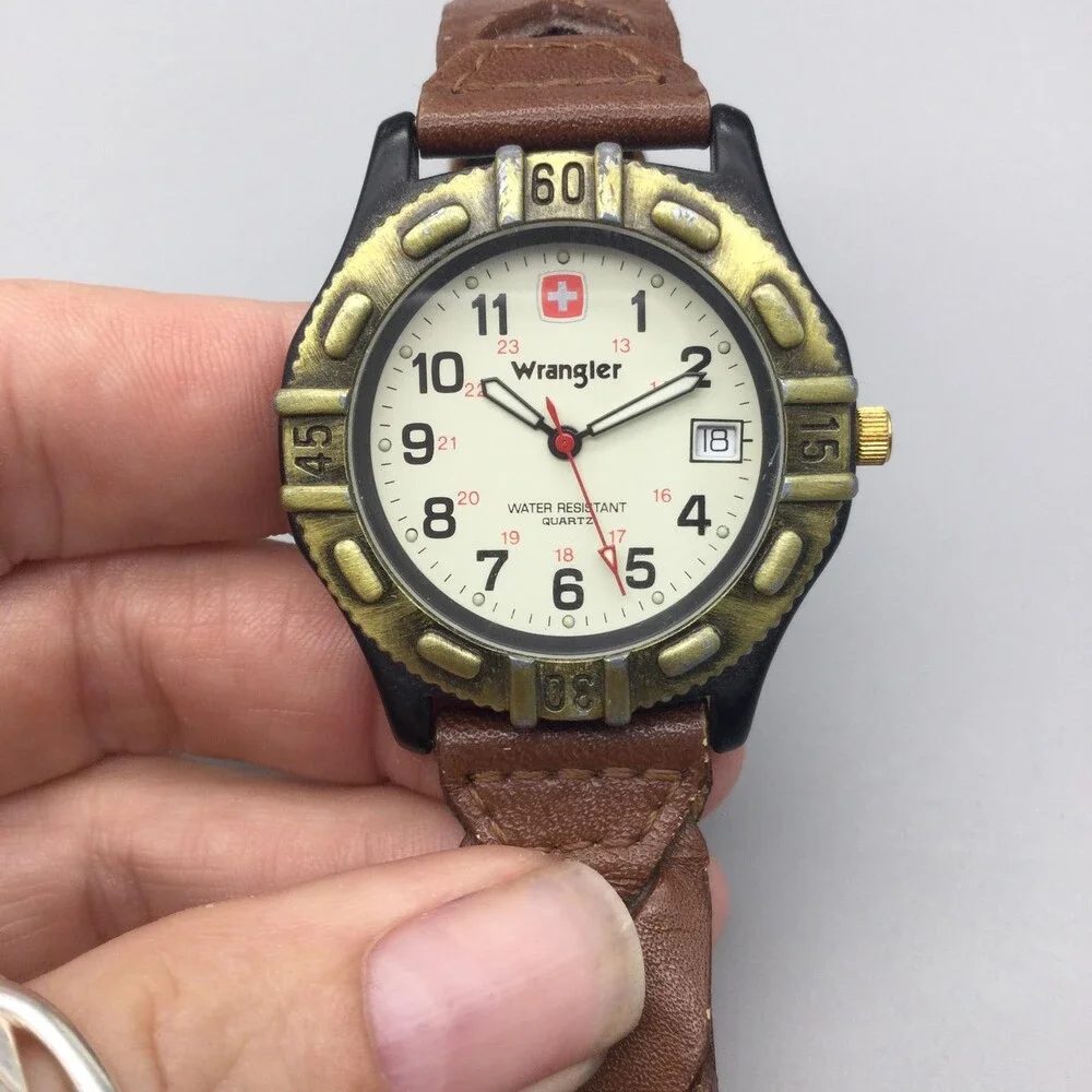 Wrangler Mens Watch 39mm White Dial Brown Leather Band Date New Battery